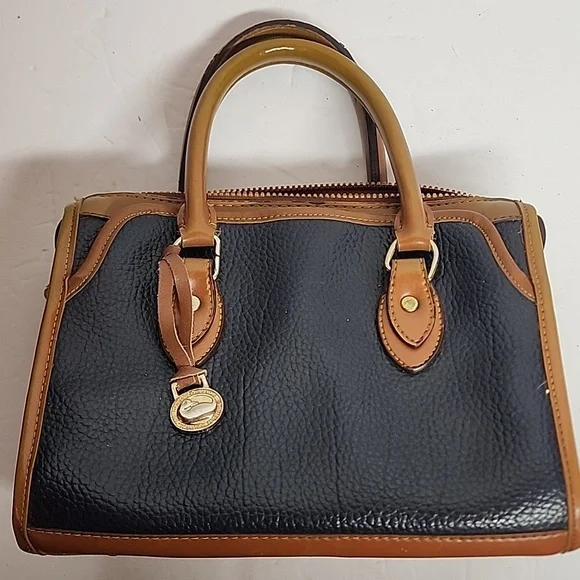 Dooney & Bourke Vintage Navy Blue and Tan Quality Leather Satchel Doctors Bag - Picture 3 of 15